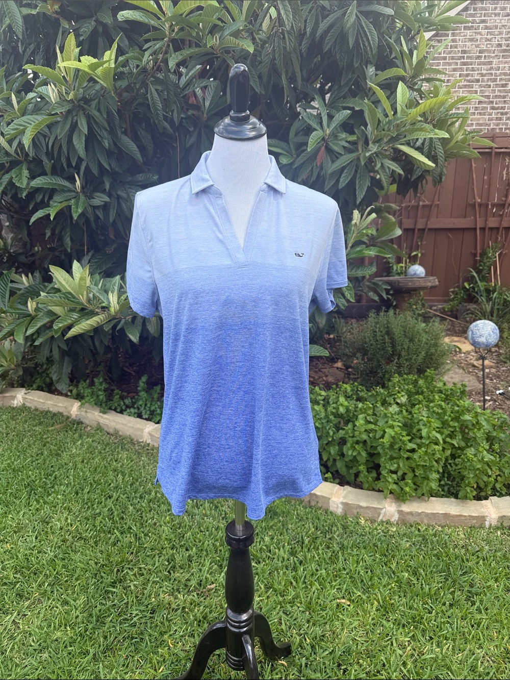 Vineyard Vines Light to Mid Blue Ombre Polo Top - Women
